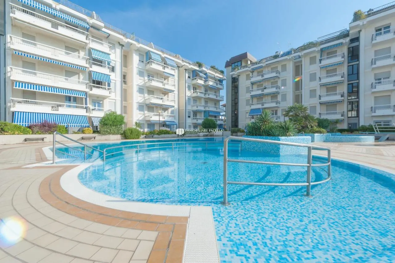 Residence Mexico Immobiliare Pacellaの連絡先